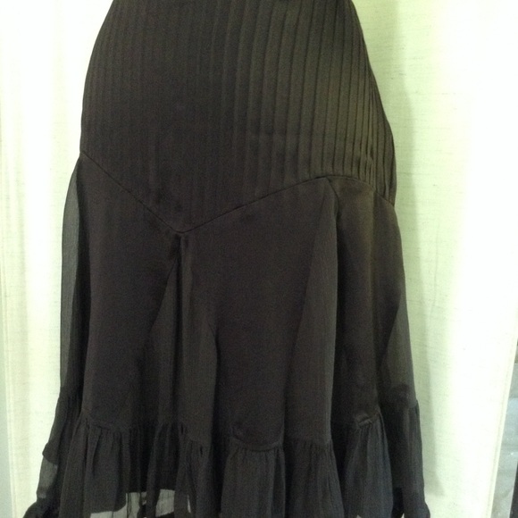Black Silk Ruffled Hem Skirt - Picture 2 of 6